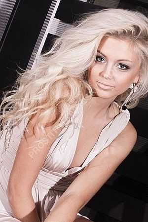 Валя, метро Пятницкое шоссе