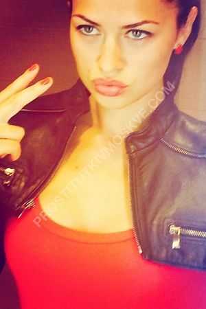 лена, метро Чистые пруды