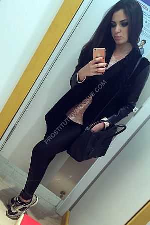 Маша, метро Тёплый Стан