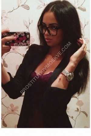 Варя, метро ВДНХ