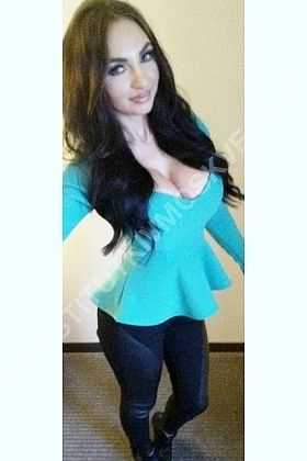 Яночка, метро Александровский сад