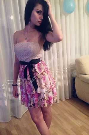 Надежда, метро Смоленская