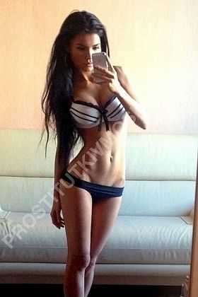 Ирина, метро Новохохловская