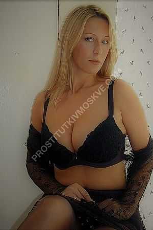 Катя, метро Парк Победы