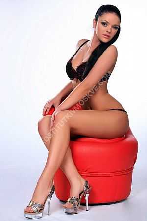 Марина, метро Стрешнево