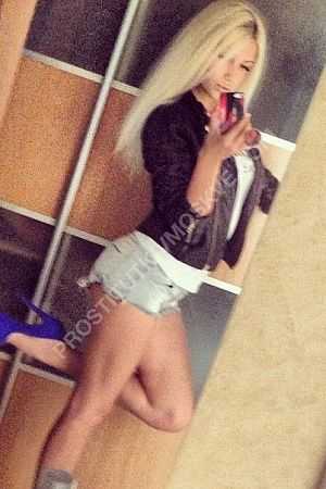 милана, метро Курская