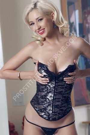 Вика, метро Сретенский бульвар