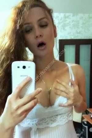 Оксана, метро Авиамоторная