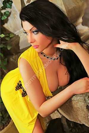 Дана, метро Строгино