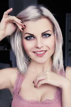 Света, метро Шаболовская