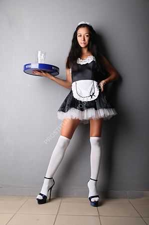 Катя, метро Пионерская