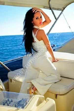 Марго, метро Семёновская