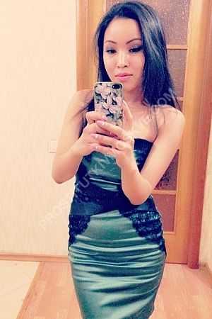 Роза, метро Волжская