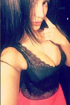 Настя, метро Перово