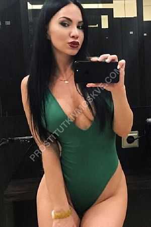 Роза, метро Петровский парк