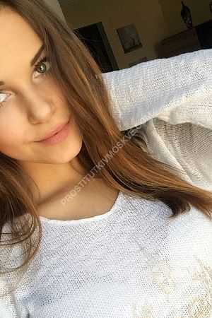 Лия, метро Лермонтовский проспект