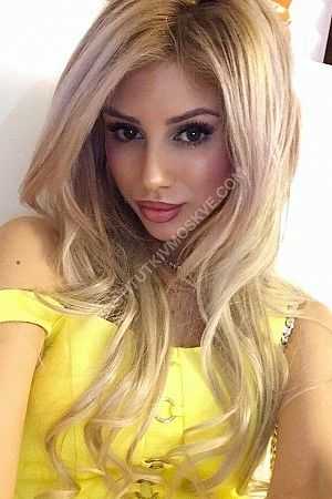 Ира, метро Севастопольская