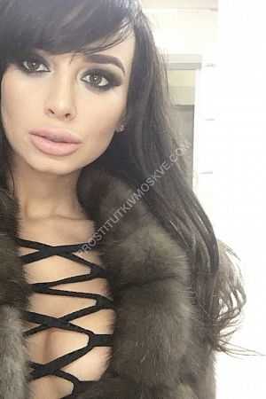 Оля, метро Царицыно