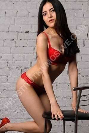 Викуля, метро Менделеевская