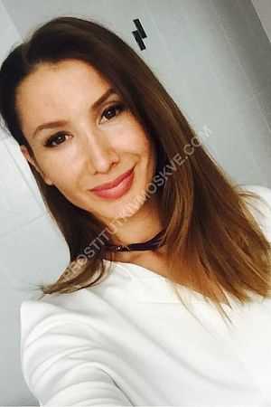 Алина, метро Красносельская