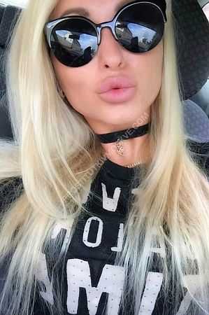 Лена, метро Семёновская