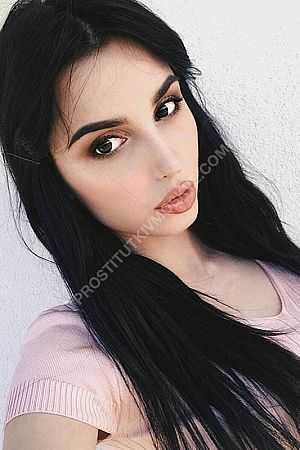 Вика, метро Калужская