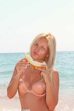 Вика, метро Котельники