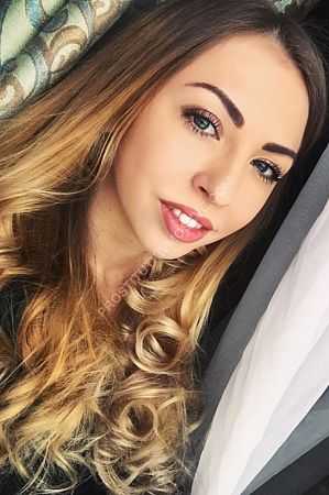 Альбина, метро Кожуховская