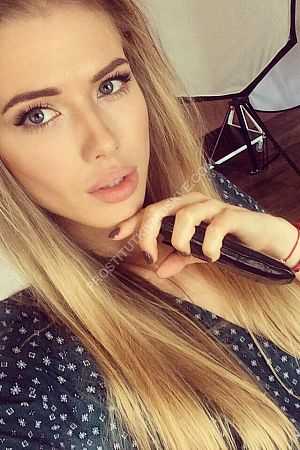 Альбина, метро Волоколамская