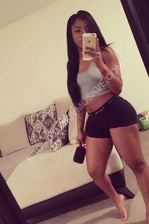 Юля, метро Ломоносовский проспект