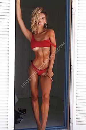 Даша, метро Орехово