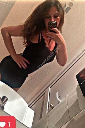 Юля, метро Коньково