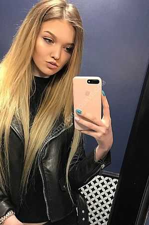 Света, метро Коптево