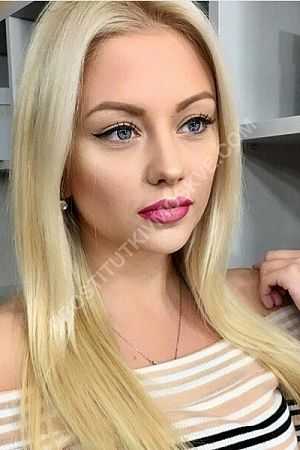 Света, метро Петровский парк