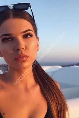 Лиза, метро Улица Старокачаловская