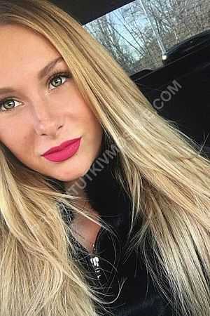 Марина, метро Домодедовская