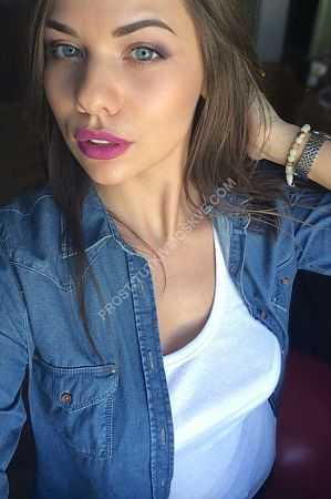 Ксюша, метро Выхино