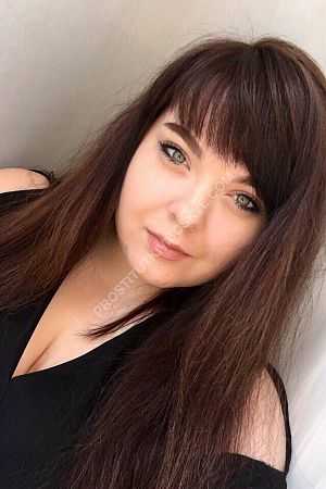 Лола, метро Домодедовская