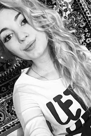 Вероника, метро Парк культуры