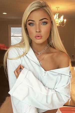 Лера, метро Электрозаводская