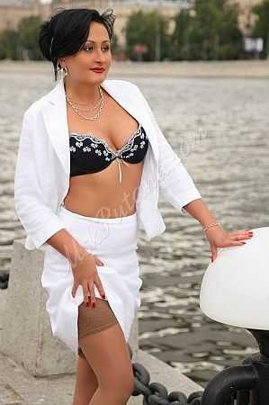 Каролина, метро Новохохловская