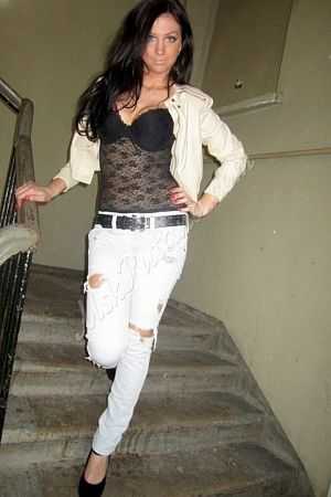 Илона, метро Шаболовская