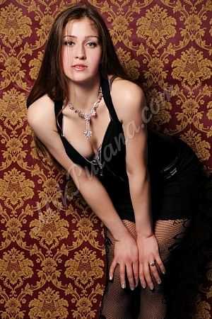 Женя, метро Международная