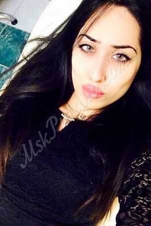 Альбина, метро Крымская