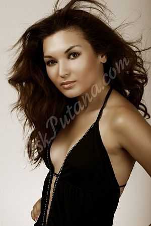 Анна, метро Тушинская