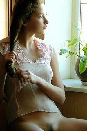 Ирина, метро Киевская