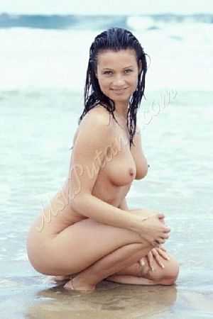 Регина, метро Боровицкая