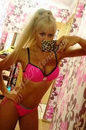 Даша, метро Добрынинская