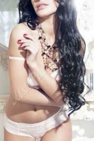 Марина, метро Выхино