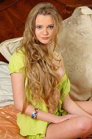 Ира, метро Кутузовская